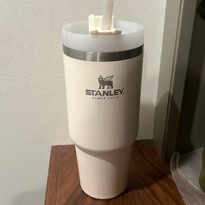 30oz cream Stanley cup